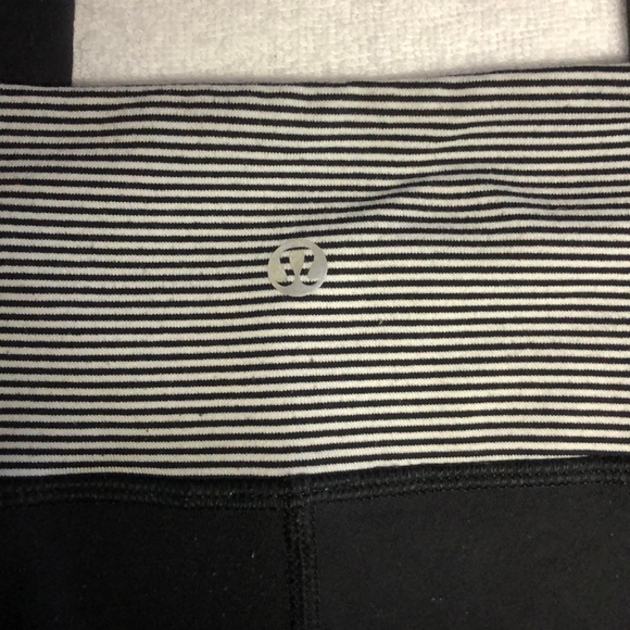Lululemon wunder under size 4 - Picture 5 of 7